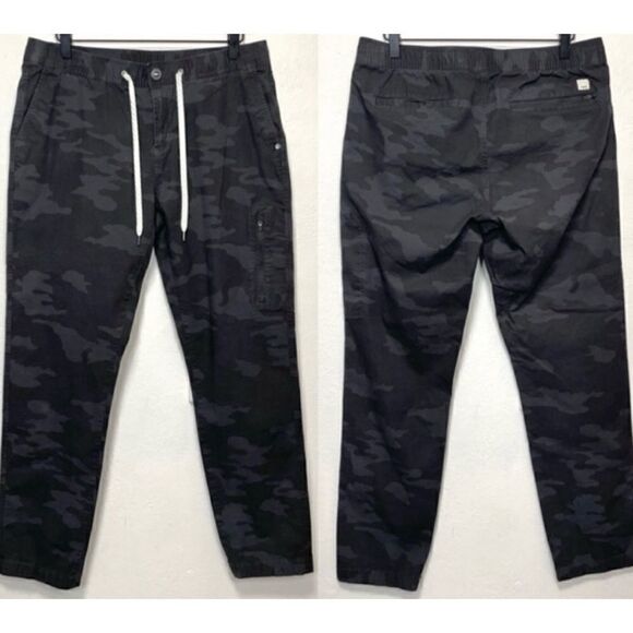 Vuori Women's Ripstop Camo Pants Size XS/ pristine - Picture 4 of 6
